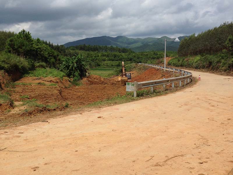 南寧伶俐至欽州陸屋公路工程